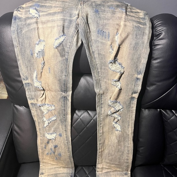 Slim Ripped Jeans - Picture 3 of 4